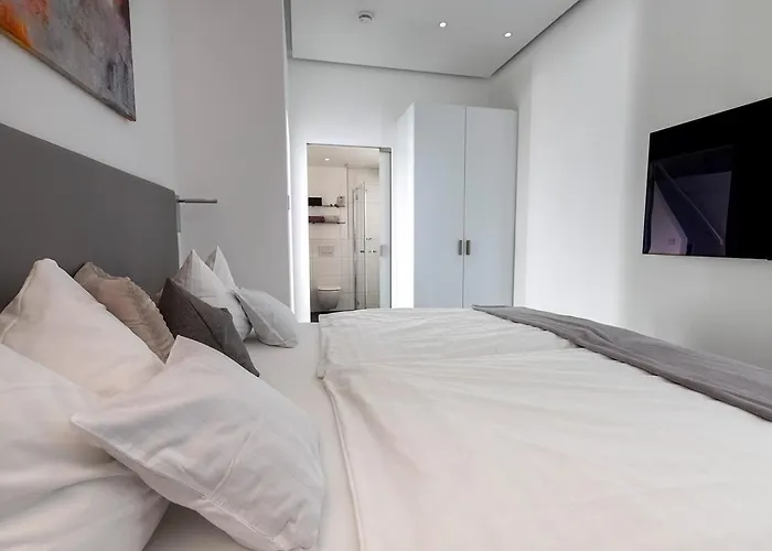 Neu Penthouse Moseltop Luxus Design Klima 2p 特拉本特拉巴赫